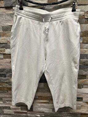 croft & barrow White Drawstring Women's Jogger Shorts